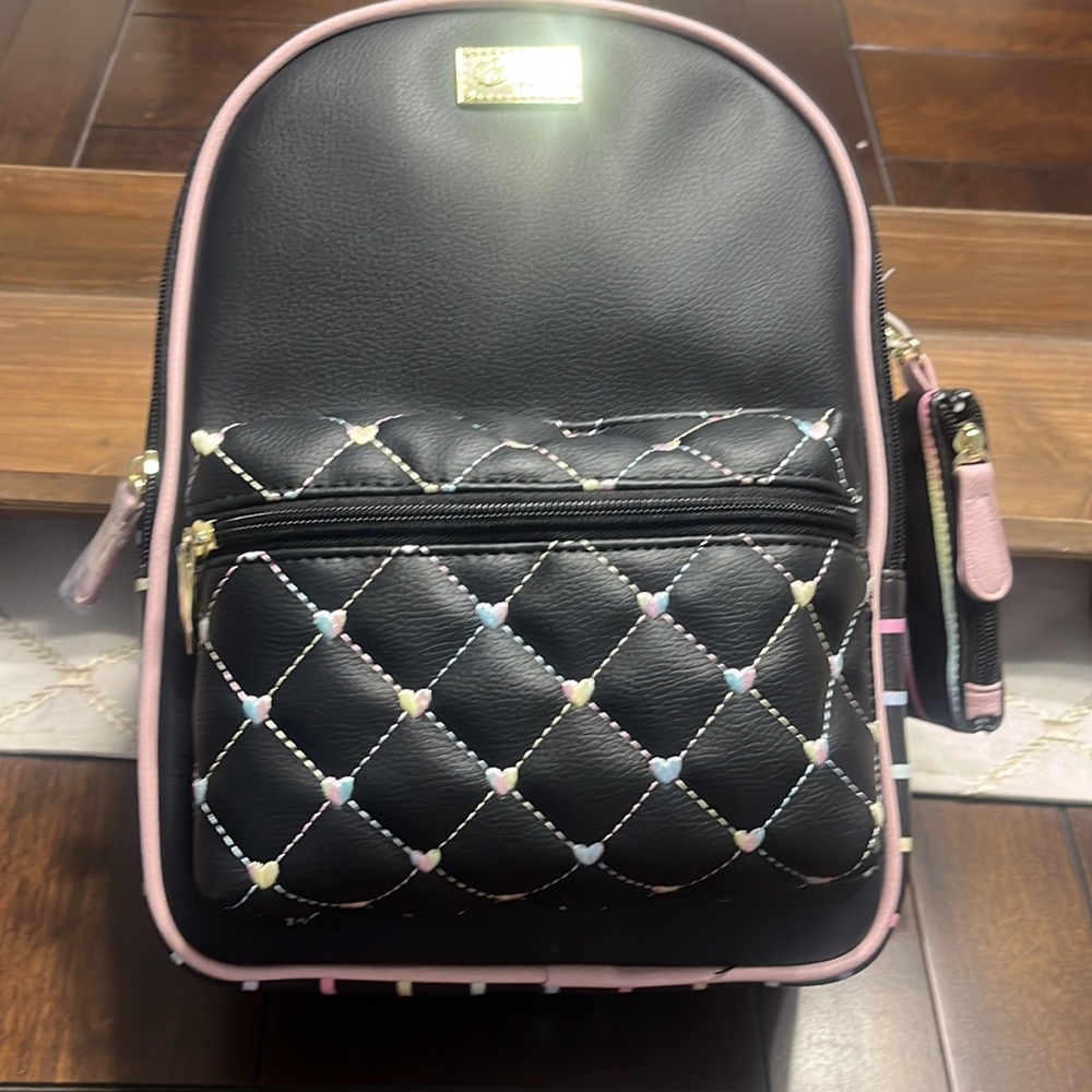 Brand new Juicy Couture with coin purse - Picture 9 of 12